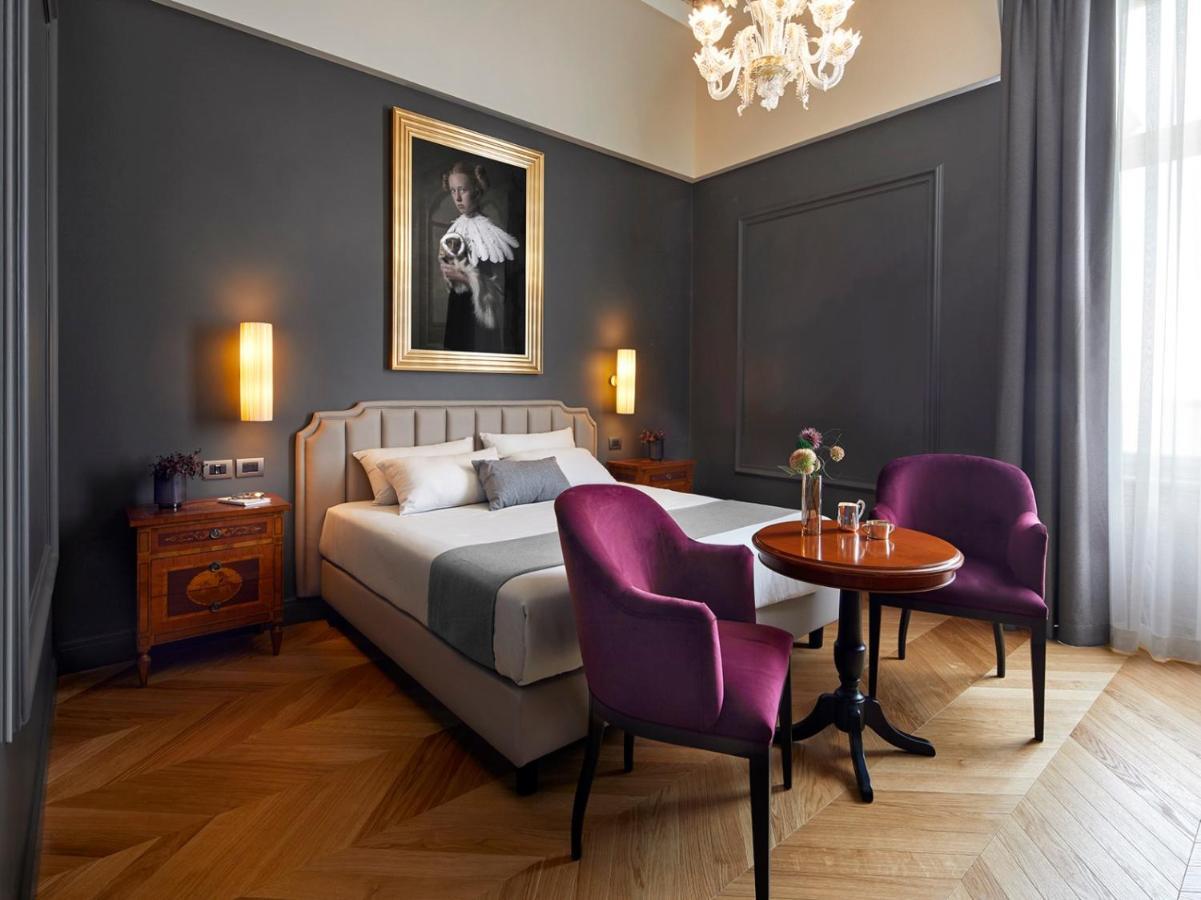 Hotel Villa Del Sogno การ์โดเน ริเวียรา ภายนอก รูปภาพ