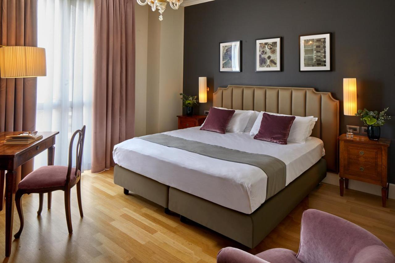 Hotel Villa Del Sogno การ์โดเน ริเวียรา ภายนอก รูปภาพ