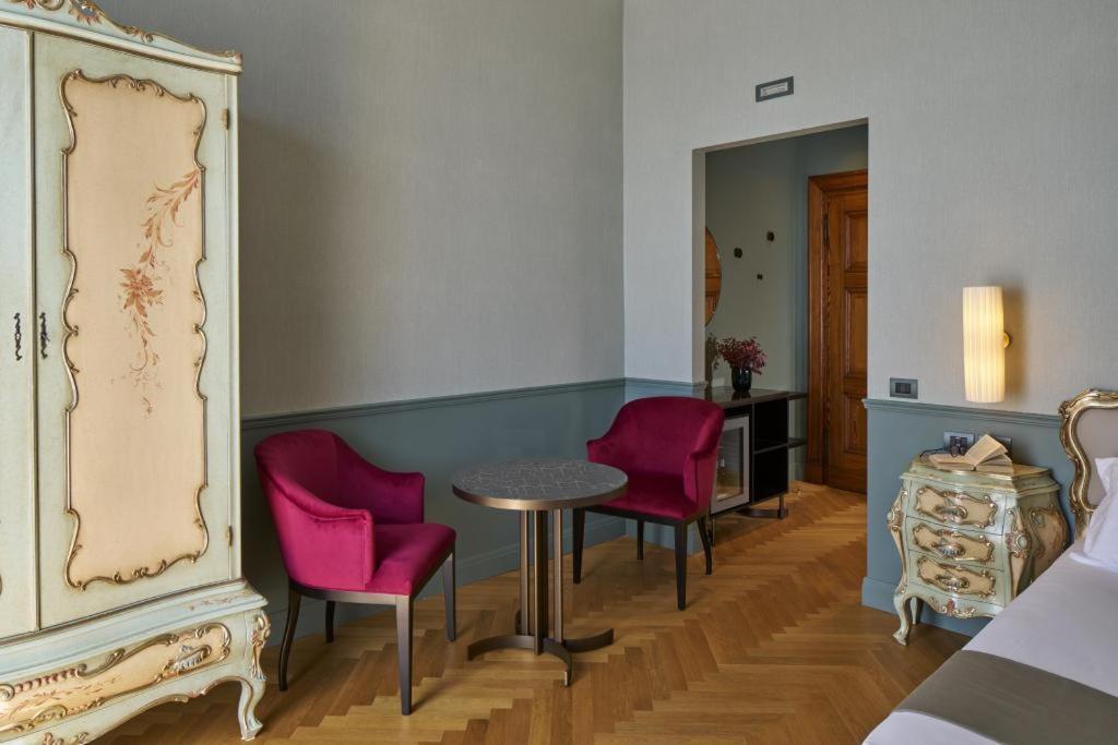 Hotel Villa Del Sogno การ์โดเน ริเวียรา ภายนอก รูปภาพ