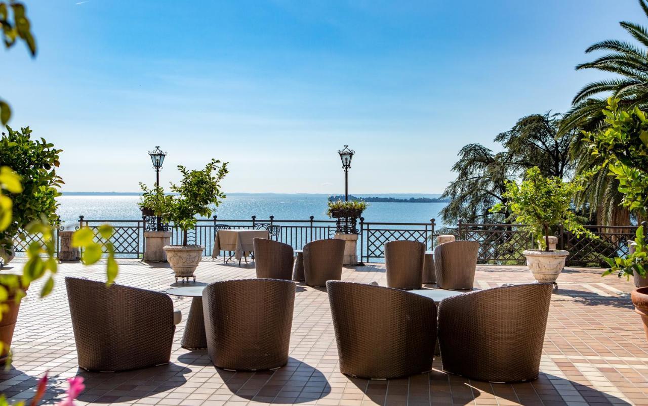 Hotel Villa Del Sogno การ์โดเน ริเวียรา ภายนอก รูปภาพ